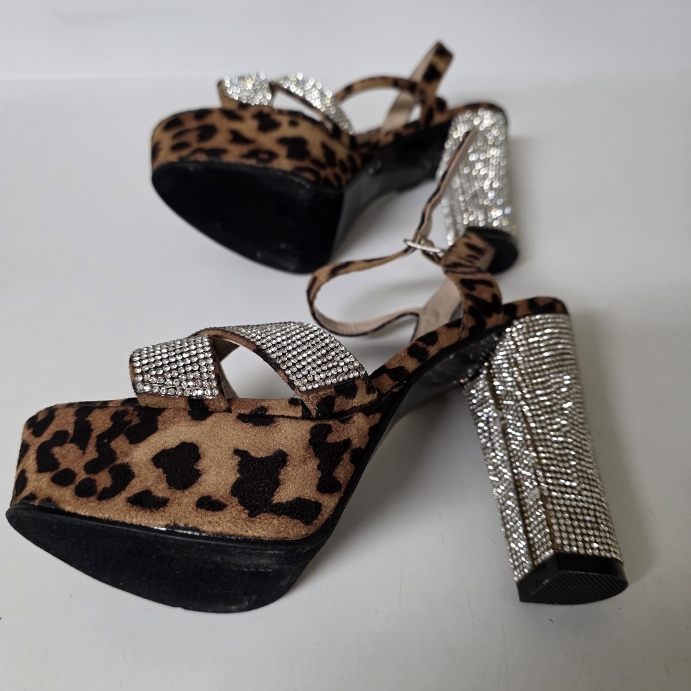 Silver and brown leopard print platform sandals with rhinestone straps #glamour - Picture 4 of 5